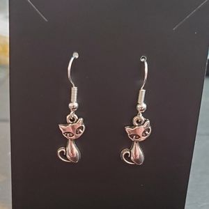 NEW Silver Cat Halloween Spooky Dangle Earrings